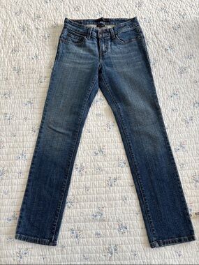 Levi’s Women's Classic Midrise Skinny Jeans - size 2 Medium